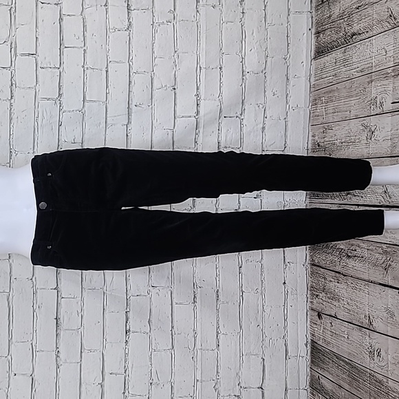 Ann Taylor Loft Low-Rise Modern Skinny Ankle Jeans Velvet in Black